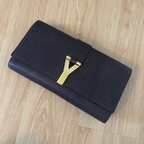 Yves Saint Laurent Cabas Chyc Clutch in dark brown leather - Picture 1 of 8